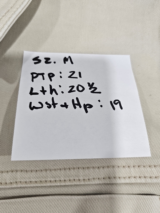 FDJ Cropped Denim Jacket M Beige Frayed Hem Stretch Button Front Casual Chic - Picture 12 of 15